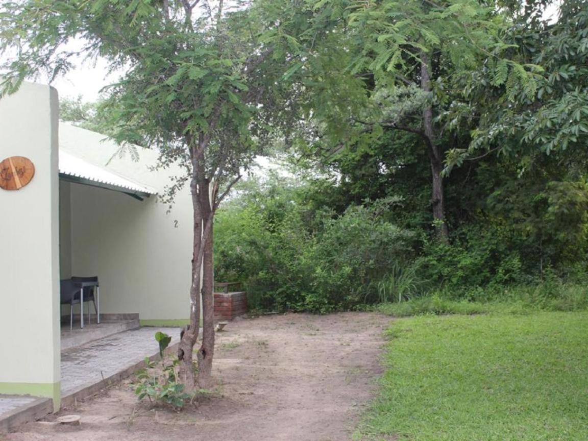 Juda Haus Lodge Katima Mulilo Eksteriør billede